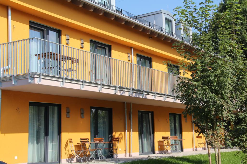 Schaefer Boardinghouse Aparthotel Grobenzell Bagian luar foto
